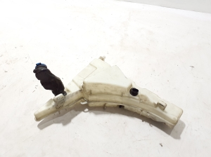 AUDI A6 C8 (2018–2025) Réservoir lave-glace avant 4K0955451F