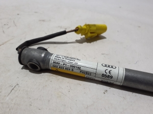 AUDI A6 C8 (2018–2025) Motorhaubenaufprallsensor 4K0823823B - 3