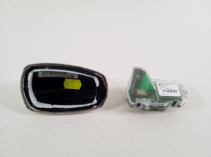 Mercedes Benz E-Class W212 (2009–2015) Antenne A2128201675 - 3