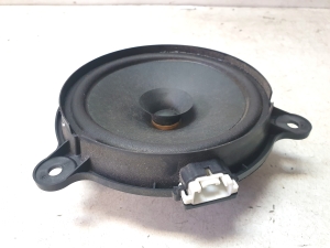 Rear side door speaker - KD4966960