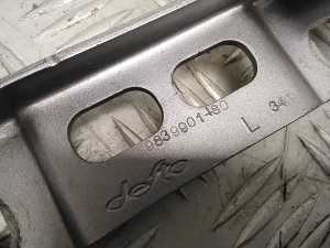Peugeot 2008 P24 (2019–2026) Hood hinge 9839901480 - 3
