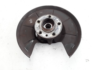  Rear hub 