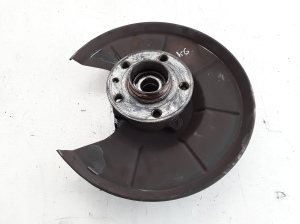  Rear hub 