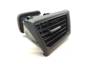 NISSAN Leaf II (2017–2026) Interior ventilation grilles 687605SA0B - 5