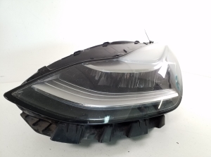 Tesla Model 3 3 (2016–2024) Esituli 107737500C - 8