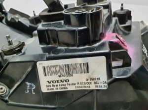 VOLVO S90 (2016–2026) Eckleuchte hinten 31698713 - 3