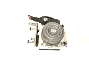 Mercedes Benz C-Class 205 (2014–2021) ABS plokk A2539011400 - 2