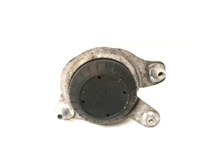 Mercedes Benz C-Class 205 (2014–2021) Mootoripadi A2052400200 - 3