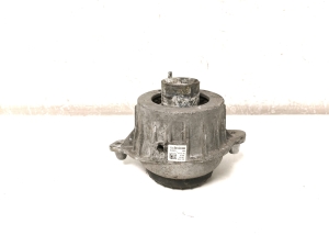 Mercedes Benz C-Class 205 (2014–2021) Mootoripadi A2052400300 - 3