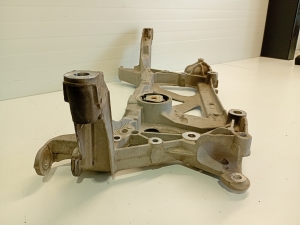 AUDI A3 8V (2012–2020) Eesmine alusraam 5Q0199369G - 5