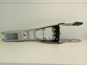 AUDI A3 8V (2012–2020) Keskkonsool 8V1863243 - 2