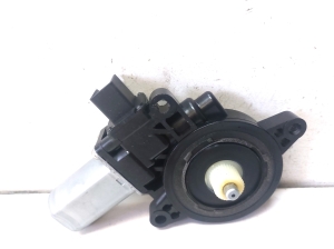 Mazda CX-5 (2011–2017) Rear side door window regulator motor D6515858X - 2