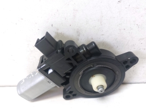 Mazda CX-5 (2011–2017) Front door window regulator motor D6515858X - 2