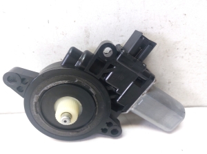 Mazda CX-5 (2011–2017) Rear side door window regulator motor D6515958X - 2