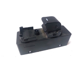 Mazda CX-5 (2011–2017) Schalter el. Fensterheber hinten KD4766380 - 3