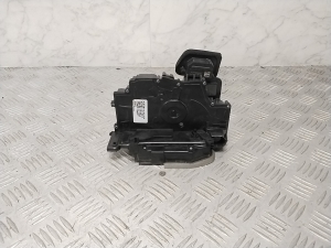Front door lock - 4K1837015N
