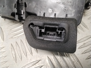 Volkswagen ID.4 I (2020–2026) Front door lock 4K1837015N - 3