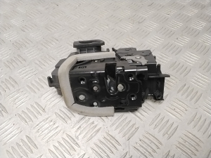 Volkswagen ID.4 I (2020–2026) Front door lock 4K1837015N - 5
