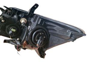 TOYOTA Auris E15 (2006–2012) Headlight 8111002470 - 3