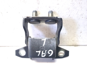 Tailgate hinge