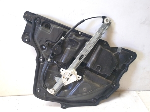 Mazda CX-5 (2011–2017) Front door window regulator KD535997X - 3