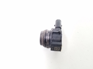 Tesla Model S S (2012–2026) PDC-Sensor vorne 104847401A - 3
