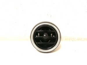 Dashboard air vent grilles - A2058304004