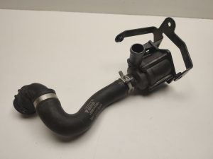 Porsche Macan (2014–2026) Auxiliary water pump 06H121601M - 4