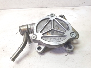 Mazda CX-5 (2011–2017) Vacuum pump PE0718G00A - 3
