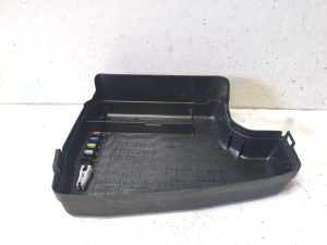 Mazda CX-5 (2011–2017) Kaitsmeploki eesmine kate KD4566760K7005 - 2