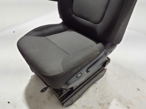 RENAULT Trafic lV (2022–2026) Vordersitz und seine Teile - 3