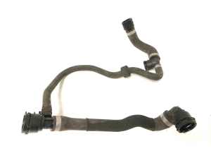 Mercedes Benz C-Class 205 (2014–2021) Jahutusradiaatori voolik A2055019400 - 2