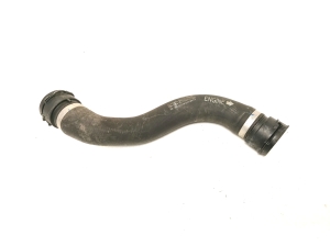 Mercedes Benz C-Class 205 (2014–2021) Jahutusradiaatori voolik A2055016384 - 5