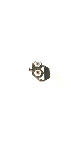 Mercedes Benz C-Class 205 (2014–2021) Esitule kinnitus A2056260212 - 3