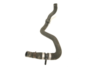 Mercedes Benz C-Class 205 (2014–2021) Jahutusradiaatori voolik A2058301403 - 5