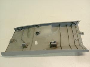 AUDI A3 8V (2012–2020) Keskpiilari siseviimistlus 8V5867240 - 4