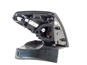 Peugeot 3008 (2016–2026) Eckleuchte hinten 9810477180 - 5
