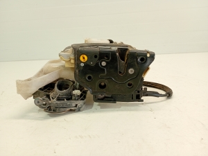 Volkswagen Passat B6 (2005–2010) Front door lock 3C2837015A - 2