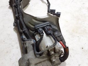 VOLVO XC60 (2017–2026) Steering rack 32315402 - 3