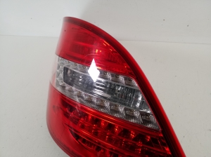 Mercedes Benz R-Class 251 (2006–2017) Eckleuchte hinten A2518201964 - 6