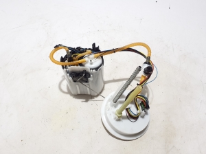 VOLVO XC60 (2017–2026) Kütusepump paagis 32203572 - 3