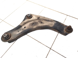 NISSAN Leaf II (2017–2026) Front control arm - 3