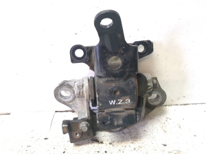 Engine mount - K1442