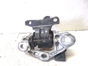 Mazda CX-5 (2011–2017) Engine mount K1442 - 2