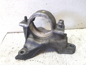 Mazda CX-5 (2011–2017) Front drive shaft bracket - 4