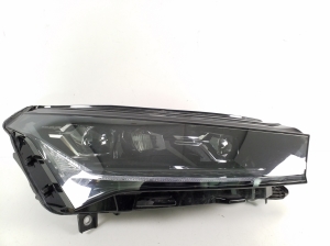Skoda Enyaq iV I (2020–2026) Scheinwerfer vorne 5LB941018B - 4
