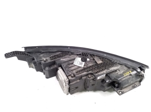 BYD TANG I (2022–2026) Scheinwerfer und seine Teile STE4121010C - 5