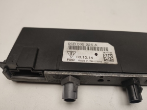 Porsche Macan (2014–2026) Antenna amplifier 95B035225A - 2