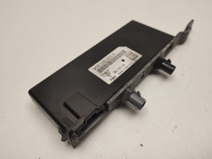 Porsche Macan (2014–2026) Antenna amplifier 95B035225A - 3