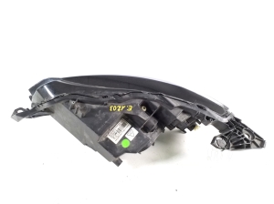 Peugeot 208 (2019–2026) Headlight 9823193480 - 7